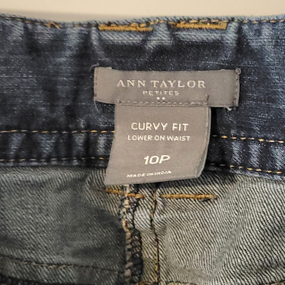 Ann Taylor Classic Blue Wide Leg Jeans - Picture 6 of 9